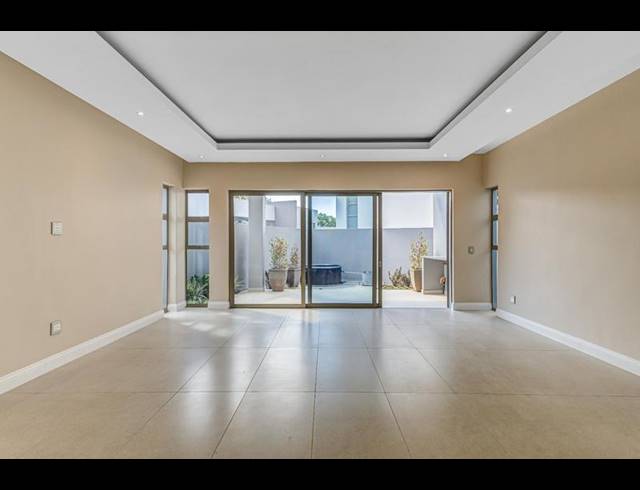 3 BEDROOM CLUSTER FOR SALE IN BRYANSTON